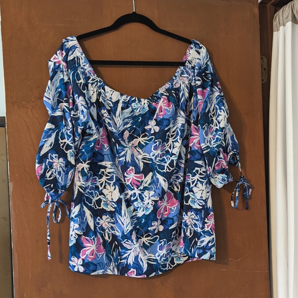LB size 18/20 floral/tropical off shoulder top